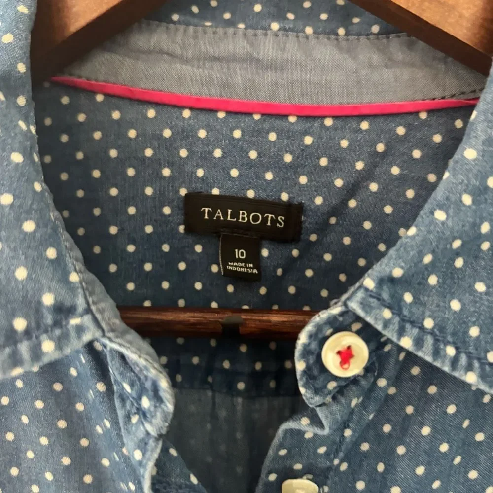 Talbots Polka Dot Chambray Button-Down Shirt – 100% Cotton Size 10
